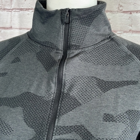 Mondetta Half Zip Pullover Fleece Lined Athletic Sweatshirt - Picture 2 of 9